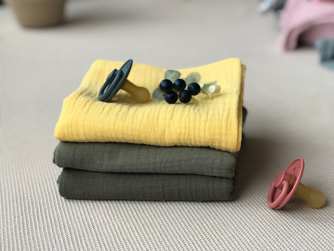 Set of 3 Organic Muslin Cloths Baby Washcloths Muslin 24x24 Inches Burp