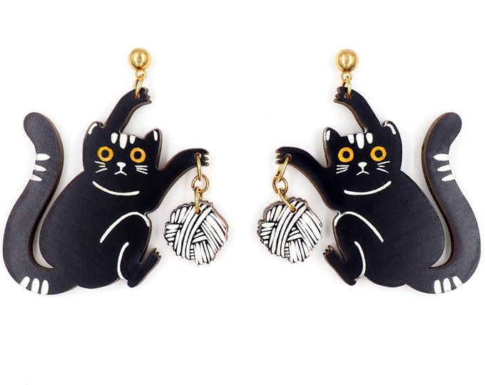 Cat Playing With Yarn Earrings, Black Cat Dangle Earrings, Funny Cat Earrings, Black Cat Drop Earrings, Cute Cat Earrings, Cat Jewelry,BK153