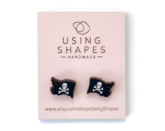 Skull and Bones Prate Flag Charms, Skull Charms, Prate Charms, Copper Skulls, Skull Beads