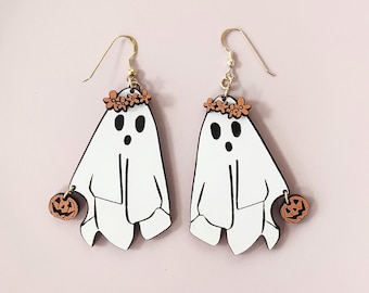 Hangoorbellen geest en pompoen, houten sieraden, oorbellen Halloweenfeest