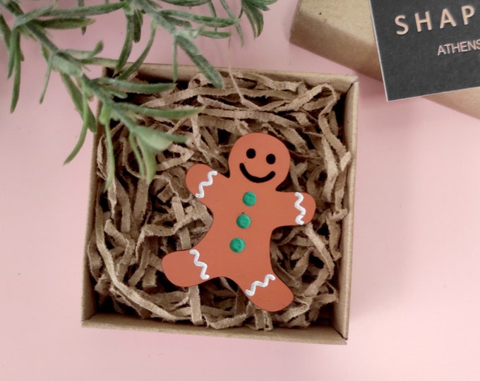 Gingerbread Pin Brooch, Christmas Brooch, Christmas Gift, Kawaii Gingerbread, Gingerbread Cookie Brooch or Fridge Magnet, CL08