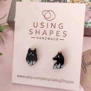 Wolf and Moon Stud Earrings, Wolf Earrings, Moon Earrings, Wooden Earrings, Forest Earrings, Black and White Earrings, Eco friendly, SBK83