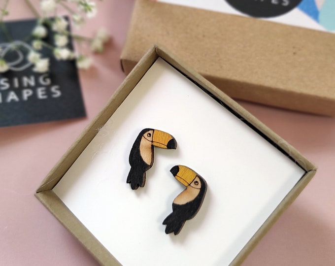 Toucan Bird Stud Earrings, Hand Painted Jewelry, Tropical Stud Earrings, Bird Earrings, Wooden Earrings, Eco friendly