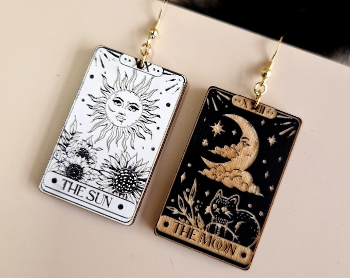 Sun and Moon Tarot Card Drop Earrings, Celestial Dangle Earrings, Mystical Jewelry, Magic Drop Earrings, Boho Jewelry, Eco friendly