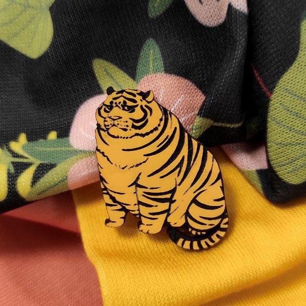 Chubby Tiger Pin, Tiger Brooch, Tiger Pin, Wooden Pin, Wild Animal Pin, Cute Tiger Pin, Magnet, Fridge Magnet, Eco friendly YW16