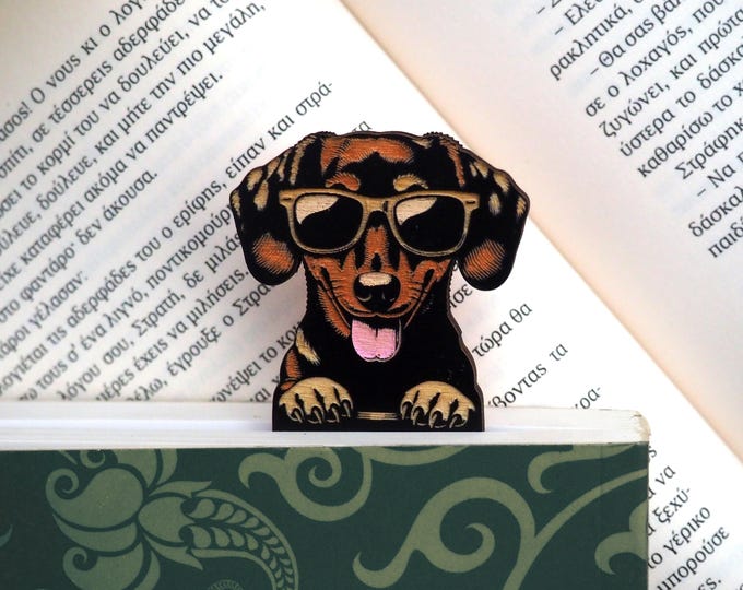 Personalized Dachshund Dog Bookmark Wooden Engraved Cute Funny Book Geek Weiner Dog Customized Woodland Bookworm Peeking Animal Bookmark