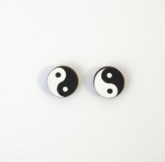 Orecchini Yin Yang In Acciaio Inossidabile - Simbolo Di Armonia E Equilibrio - Pendenti Bianco E Nero, Confezione Regalo In Sacchetto Di Velluto