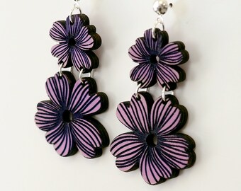 Parure Signée Main – Boucles D'oreilles & Pendentif En Bois Peint – Motif Fleurs – Artisanat Ukrainien