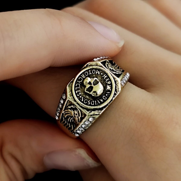 Memento Mori Biker Rock Ring