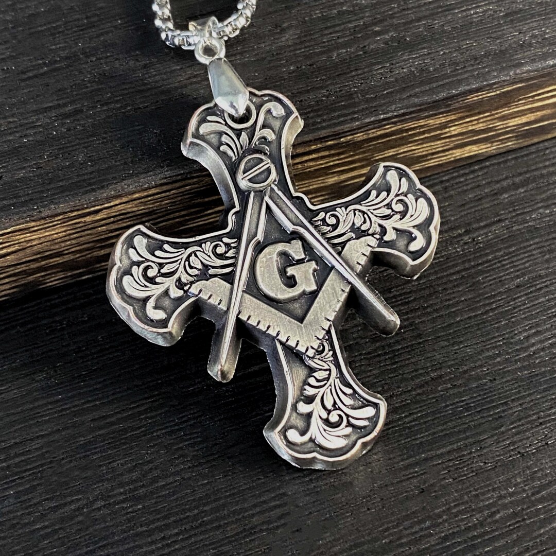 Masonic Necklace Compass & Gsymbol Cross Pendant Gift for Freemasons