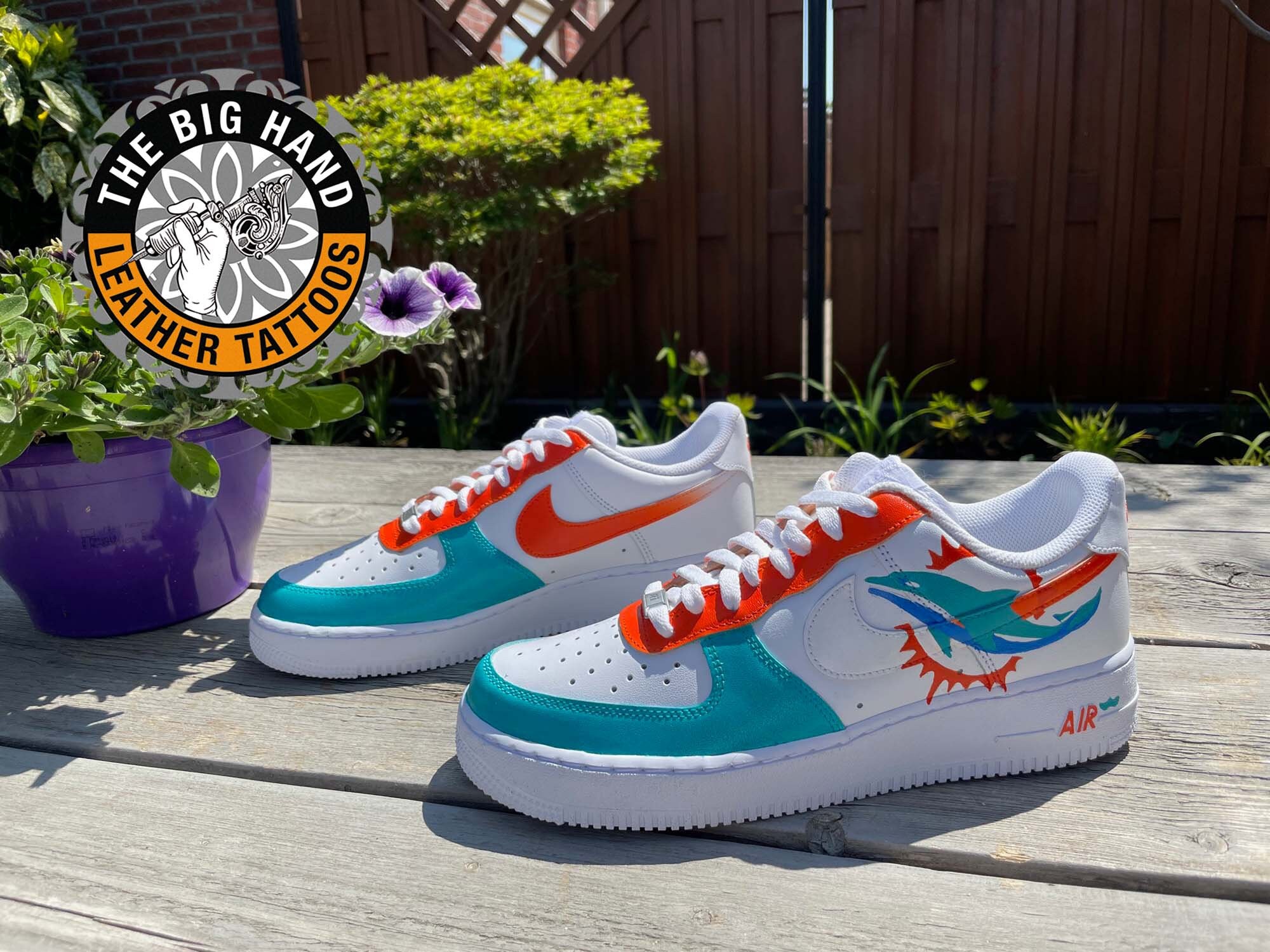 białe buty nike air force
