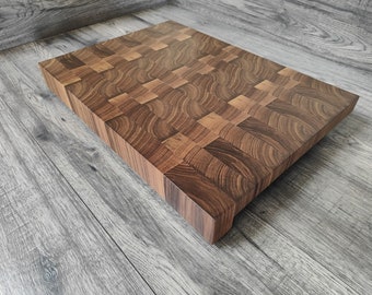 Walnut End Grain Cutting Board with Front Countertop Lip