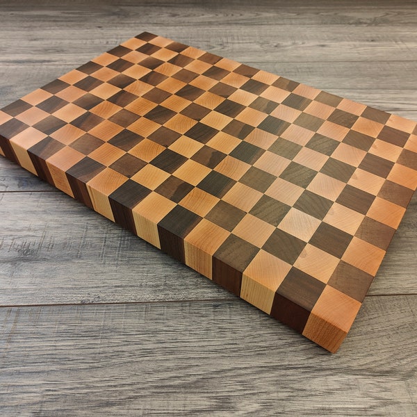 Chopping Board End Grain American Black Walnut & Hard Maple Chequered Design