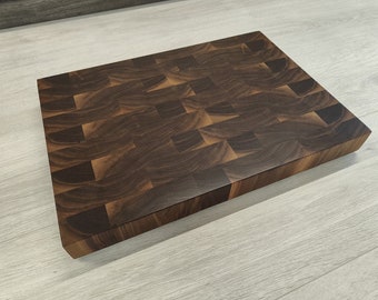 Walnut End Grain Chopping Board - Choice of Sizes - Always with Walnut the grain patterns are incredible