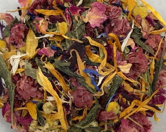 Taurus ~ Zodiac Raspberry Floral Green Loose Leaf Tea Blend