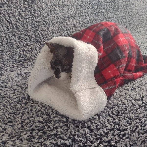 Snuggle bed, cat sleep sack, snuggle sack, sleeping bag, pet sleeping bag, pet snuggle sack, bed sack, nap sack, small pets sack, sphynx cat