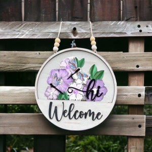 Dragon Fly Welcome Front Door Sign / Flowers / Wooden Decor / Farmhouse Decor / Interchangeable Inserts