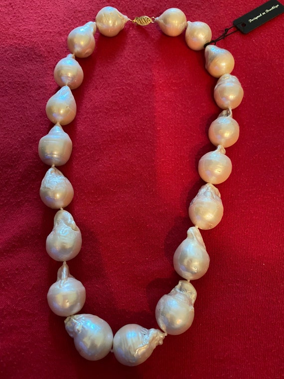 14k freshwater pearl baroque necklace.