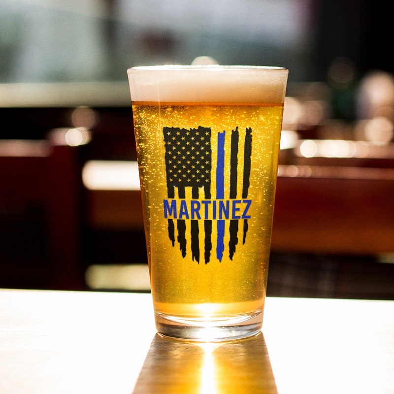 🎁Buy 2 FREE SHIPPING🎁 🎀Free Personalization🎀 Personalized Police Beer Glass Pint, Thin Blue Line Pint, Police Flag Print Glass, Police Officer Gift, Police Academy Gift