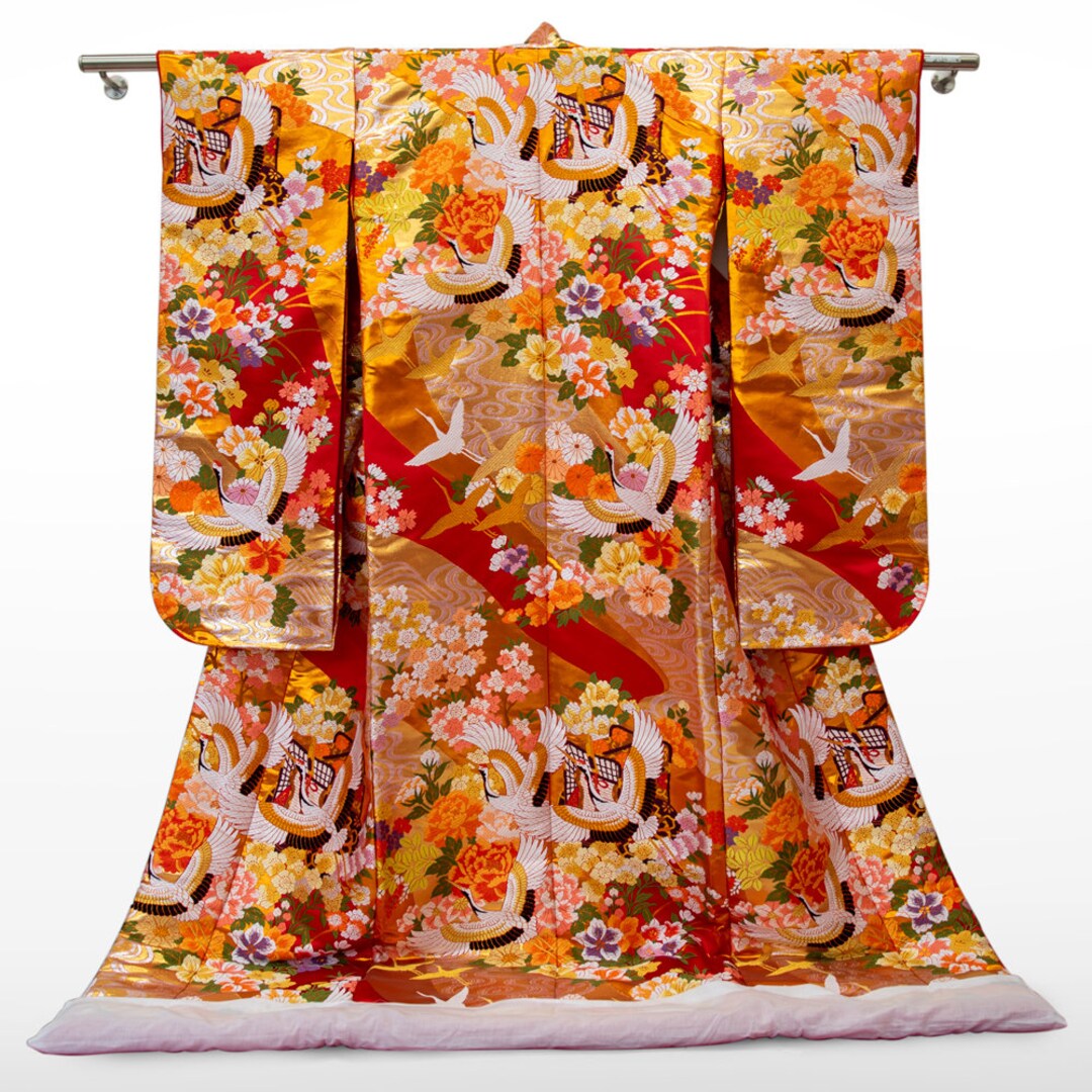 Japanese Kimonos Wear a Piece of Japanese Culture.authentic Japanese