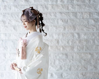 Uchikake (Shiromuku),Kimono,Japanischer Kimono Robe,Hochzeitsrobe,Polyester, Stoff, Original, Möbelkunst, Begrenztes Produkt