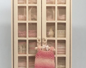 Children's wardrobe for dollhouse