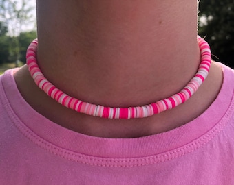 Handgemachte Heishi Rosa Regenbogen Aloha Perlen Choker Halskette, Boho Strand Halskette, Surfer Halskette, Strand Halskette, Rosa Heishi Perlen