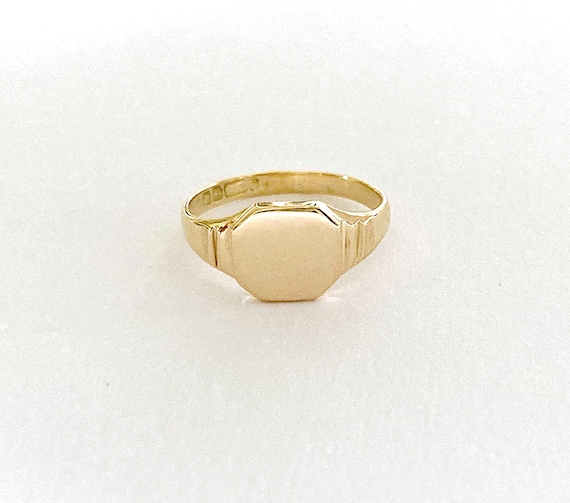 Art Deco 9ct gold signet ring, plain gold signet r