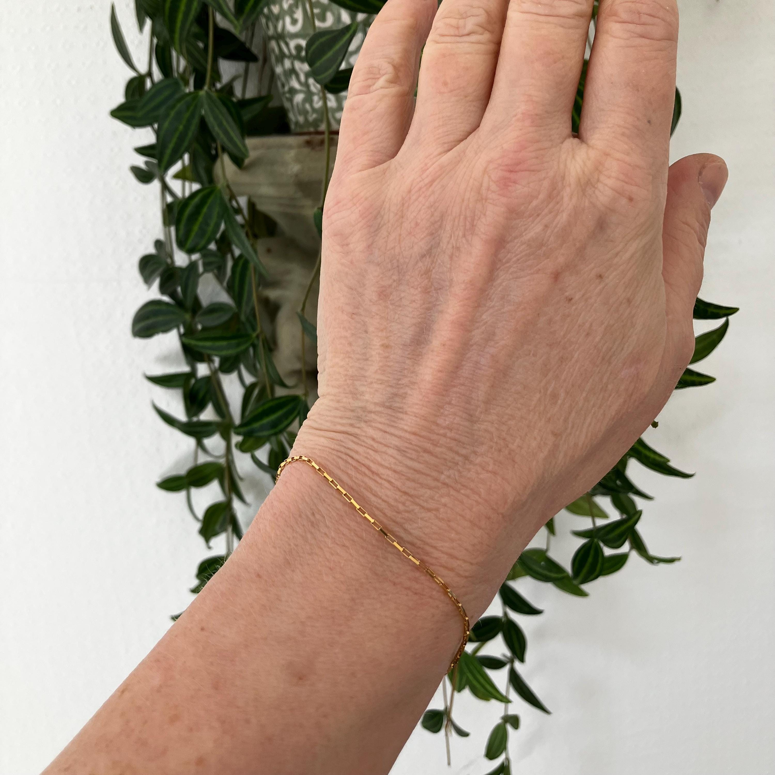 Acquista Bracciale da donna Basilius in taglio Rotondo 0.19 Carati