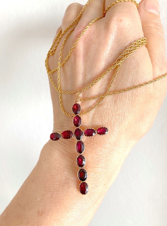 Large Victorian gold garnet cross on long guard ch