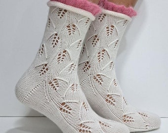 Calcetines de lana blanca Calcetines de mujer Calcetines tejidos a mano Calcetines de merino de invierno Calcetines de lana hechos a mano Calcetines tejidos a mano Calcetines románticos Calcetines calados