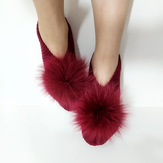 Slipper socks for women Fazzy slippers Pom pom slippers Slippers women  Slipper socks Women slipper socks Slippers women cute Ladies slippers
