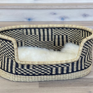 XL Dog Bed Sizes - Natural Dog Basket - Woven Dog Basket - Handmade Pet Bed - Custom Pet Furniture - Bolga Dog Basket - XXL - XXXL - Huge