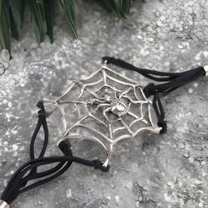 Huge Spider Web Bracelet, Silver Leather Spider Bracelet, Art Deco Spider Bangle, Web Bracelet in Sterling Silver, Gothic Bracelet