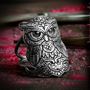 Handmade 925 Sterling Silver Owl Ring: Wild Signet Ring