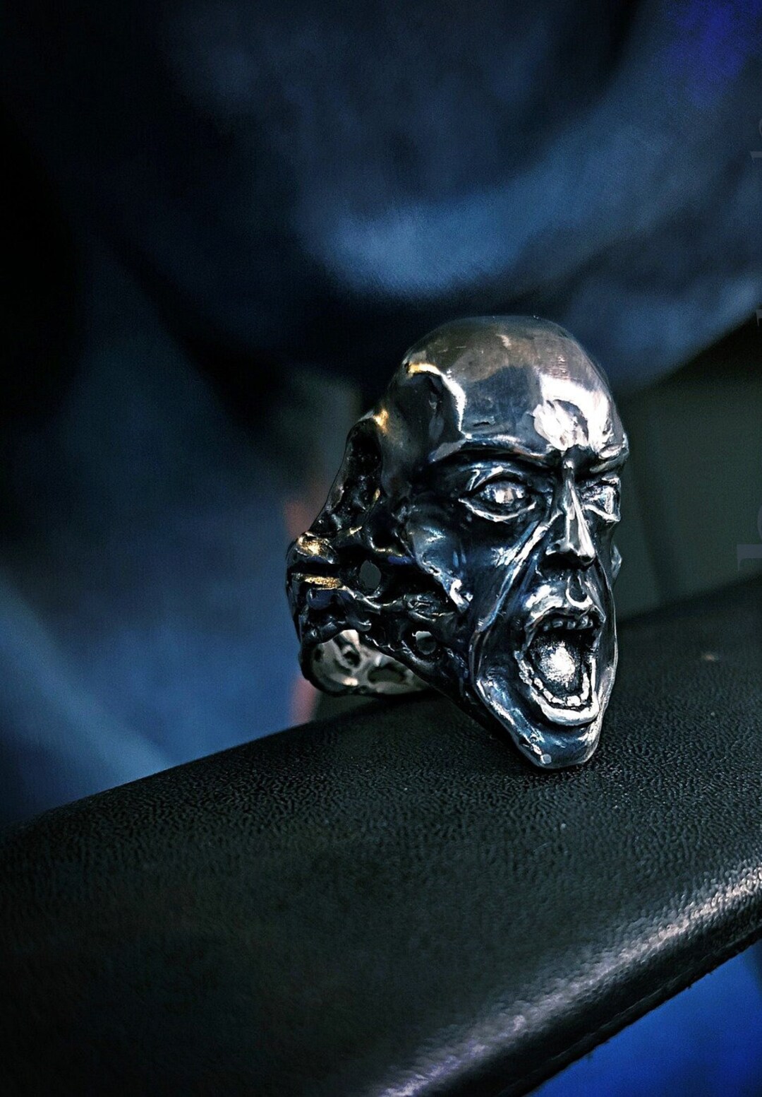 Sterling Silver Screaming Skull Ring, Heavy Face Mask Ring - Etsy