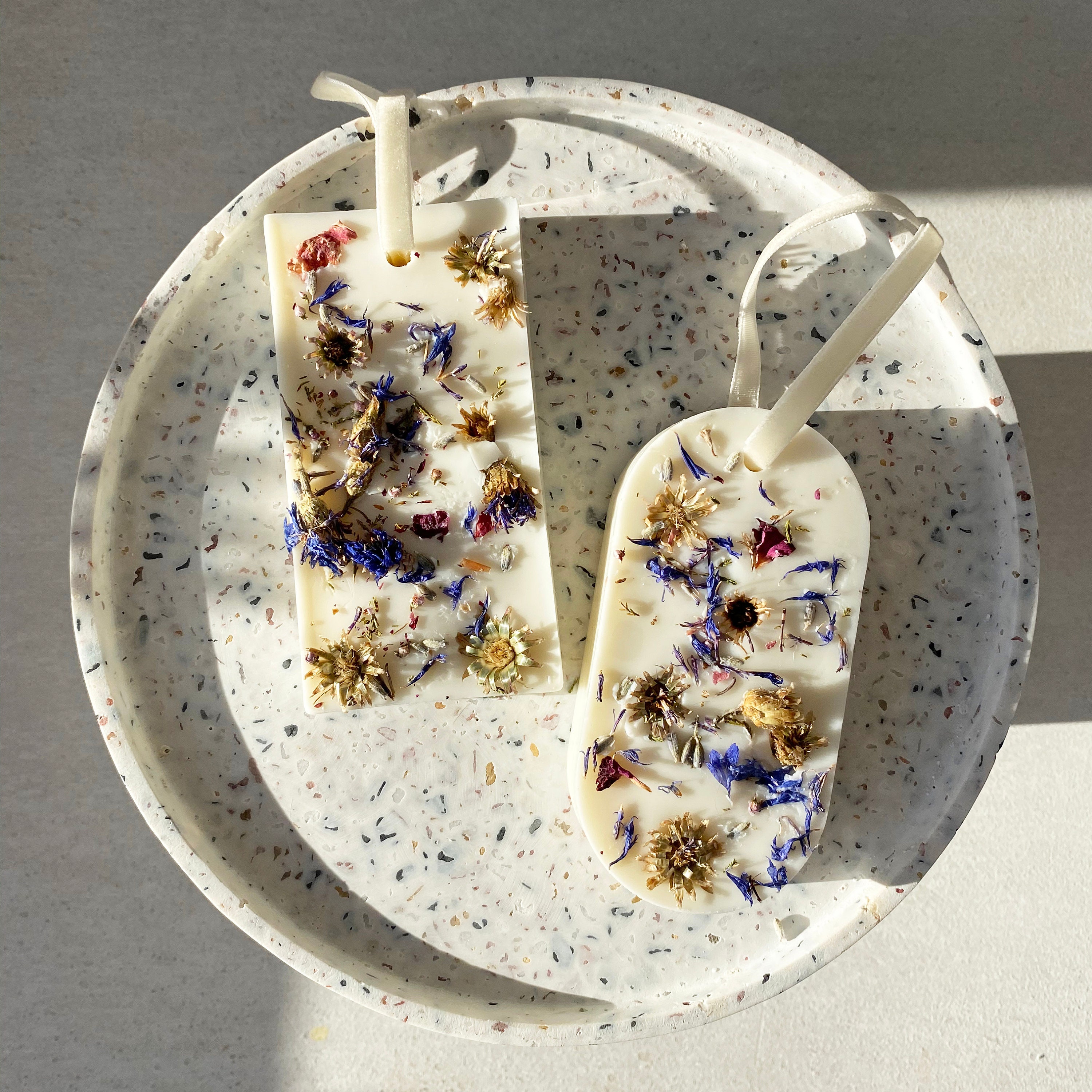 Lavande Scented Botanicals Soy Wax Tablet, Air Freshener, Wax Melts, Sachet, Room Favoris Nuptiale