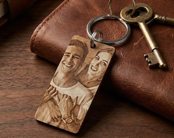 Personalized Photograph Keyring for Memory Keeping  | Personalised Laser Engraved Photo Keyring | Couples Gift for Anniversary Valentine