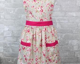Vintage Floral Apron with Pockets | Full Chef Rose Apron for Woman | Artist Baking Cooking | Kitchen Gardening | Pinafore Apron | Handmade