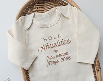 Embroidered Hola Abuelitos ONESIES® brand Pregnancy Announcement to Family Newborn Gift Spanish ONESIES® Hello Grandma and Grandpa Z171