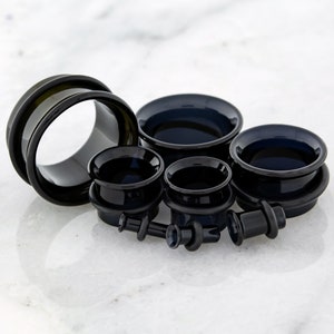 Pair Black Borosilicate Glass Single Flare Tunnels