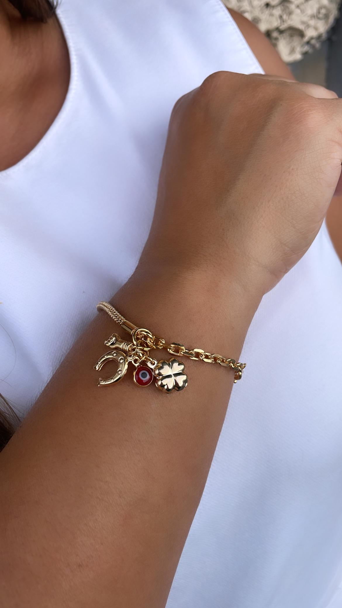 18k Gold Filled Snake and Curb Link Bracelet With Lucky