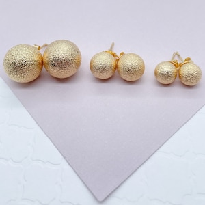 18k Gold Filled Ball Stud Earrings: Matte Grooved Design