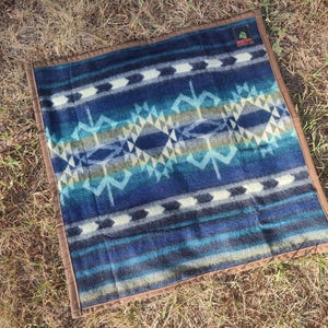Bigfoot Canvas Co. Bushcraft South American Equadorian style wax cotton canvas sit mat 18x18” Outdoors sit mat