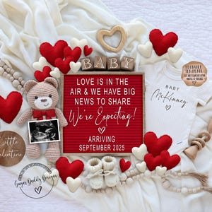 Valentine&#39;s Day Pregnancy Announcement: Editable Social Media Template (Digital Download)