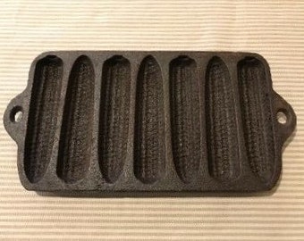 Vintage Cast Iron Cornstick Baking Pan