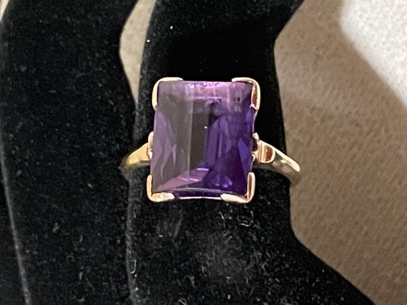 14K Yellow Gold Amethyst Ring - image 5