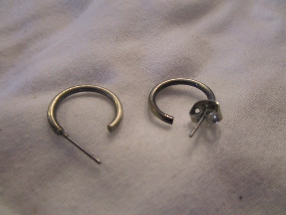 Vtg Petite Silver Hoop Pierced Earrings - image 1