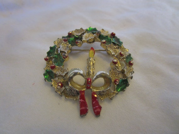 Vtg Designer Gerrys Christmas Wreath with Candle Brooch
