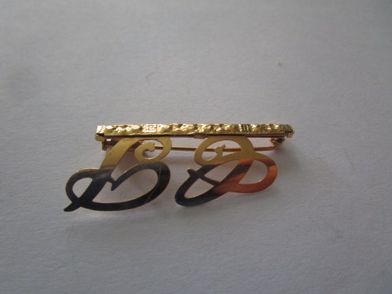 Wonderful Solid 18K Yellow Gold Monogram Brooch "… - image 1